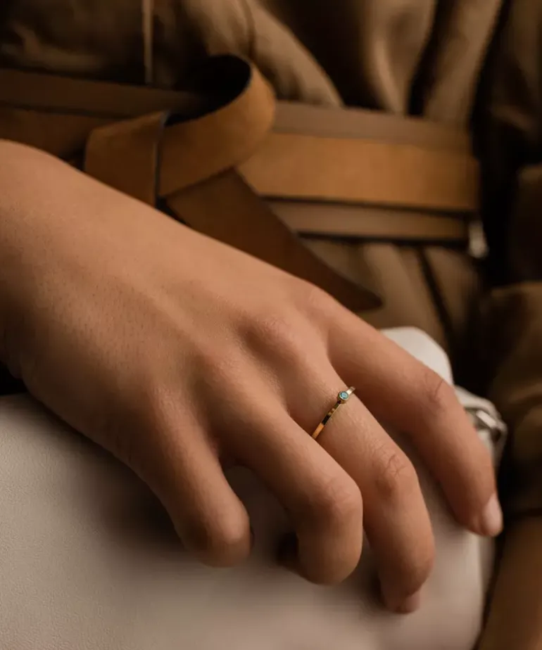 Bezel Tiny Ring