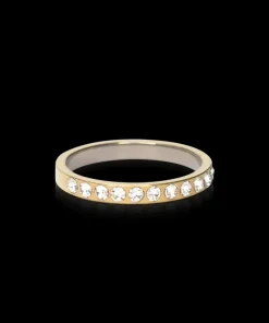 Brilliance Curved Ring